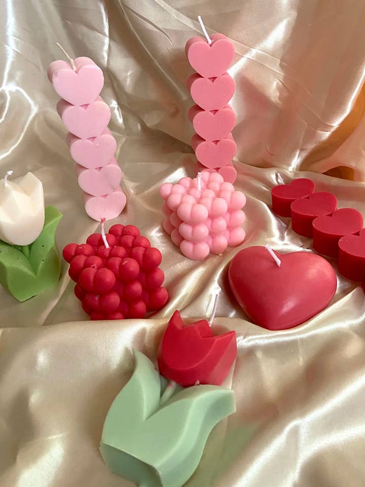 Bougies Saint Valentin pour la vente par Kendall's Kandles