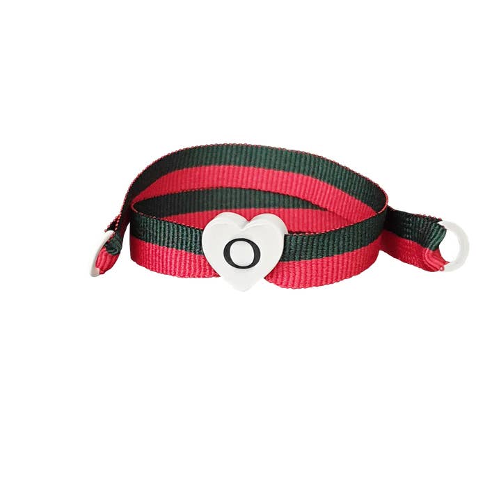 PULSEIRA VERDE VERMELHO CORAÇÃO BRANCO INICIAL PRETA por atacado de Smartever Srl