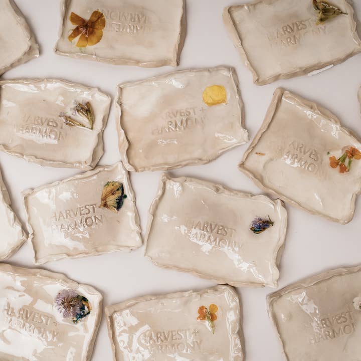 Harvest + Harmony - Wholesale Bath Soap Dish - Harvest + Harmony Soap Dish, Hand Crafted, Made with Clay
