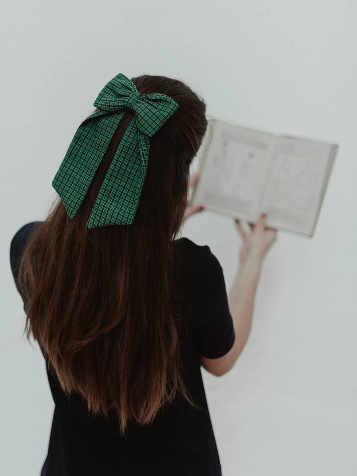 CLOE BOW for wholesale by Nuevemi