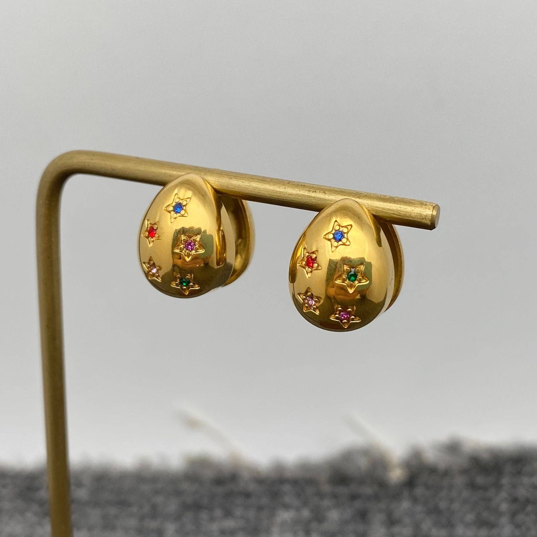 Mio Queena - Wholesale Stud/Post Earrings - Colored CZ Star 18K Golden Shiny Drop Stud Earings - FGS1