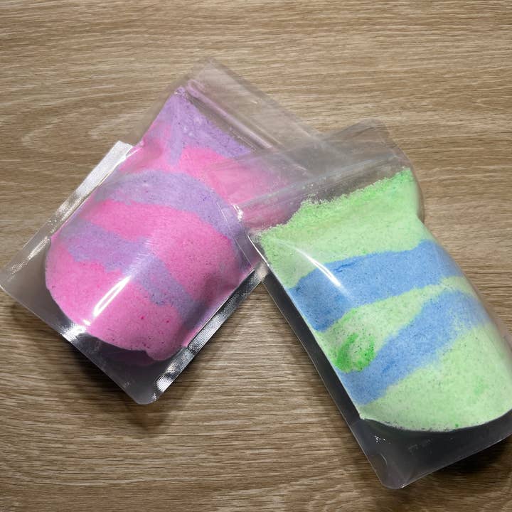 Wicks 'n Lotions - Wholesale Bath bomb/fizz - Kids Bath Fizz x10 Bags