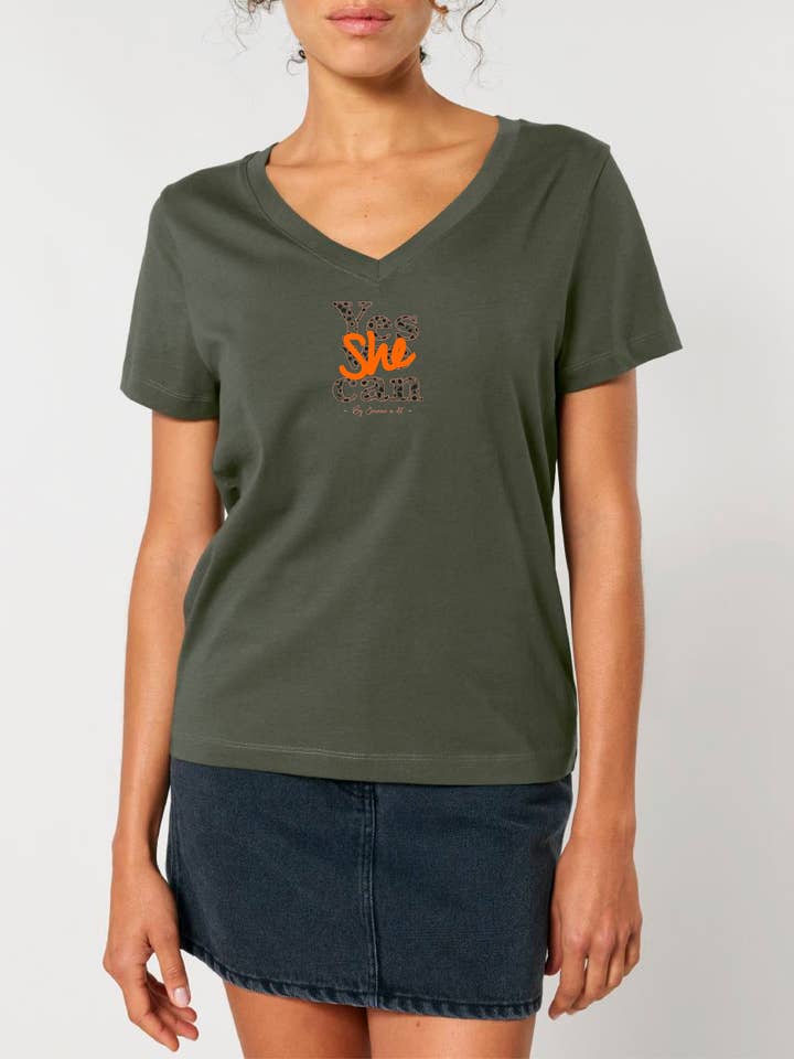 T-shirt femme en coton Bio George "The 6888th" pour la vente par Jeanne a dit