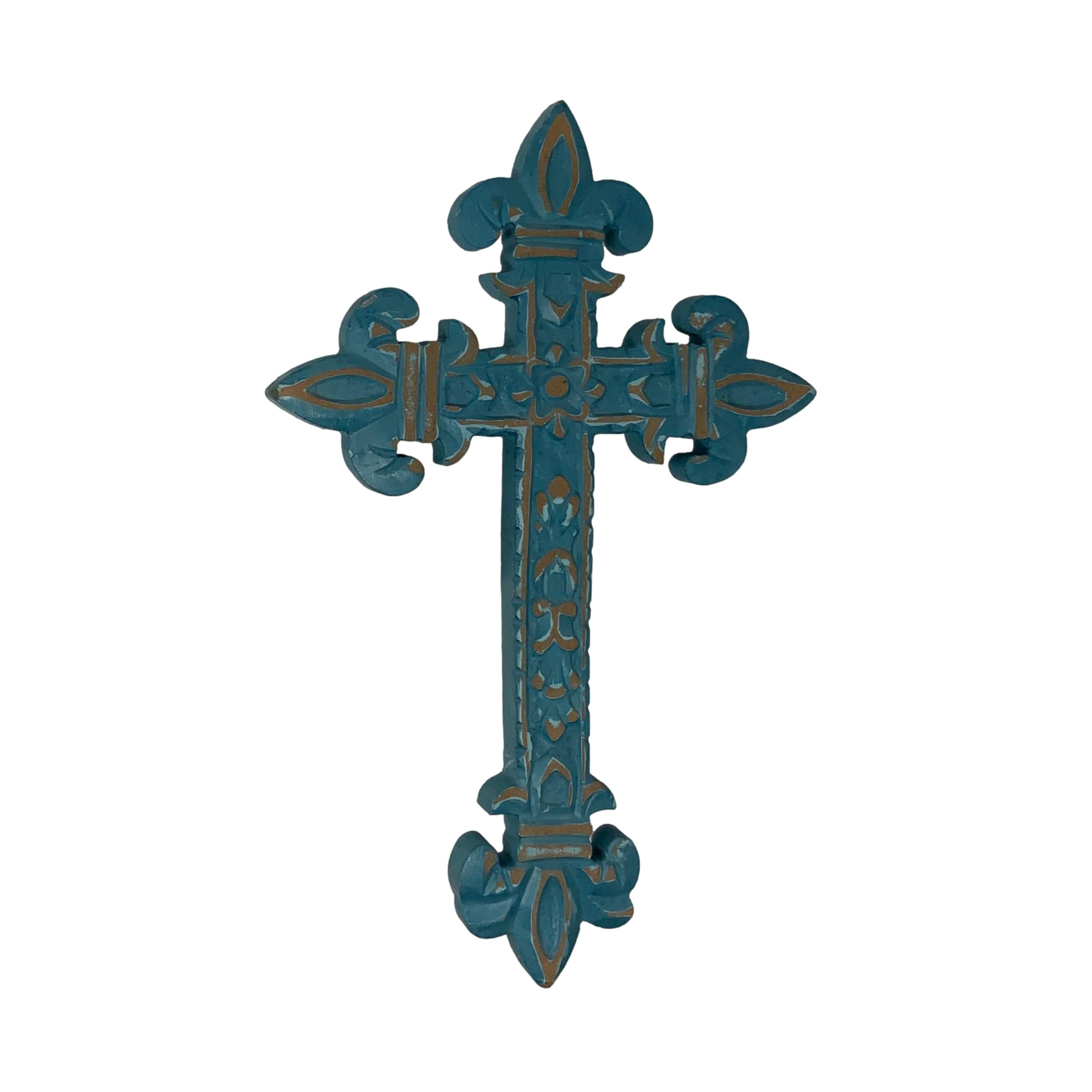 Wilco Home – Cruz de parede por atacado – Cruz de parede de madeira entalhada à mão Chartres com acabamento rústico em turquesa1