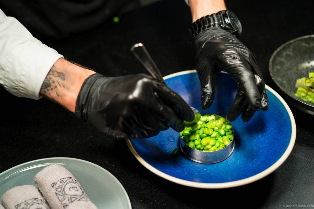 First Glove - Wholesale Cleaning Gloves - First Glove 4 Mil Black Nitrile Gloves Case of 1000/CT8