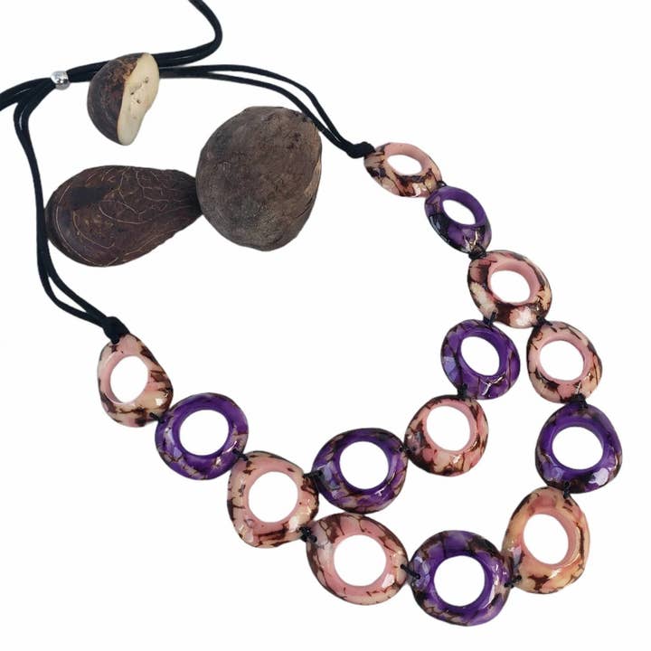 Infinity Ringe Tagua Nut Lätzchen und Harz für den Großhandel von Organic jewelry by Allie