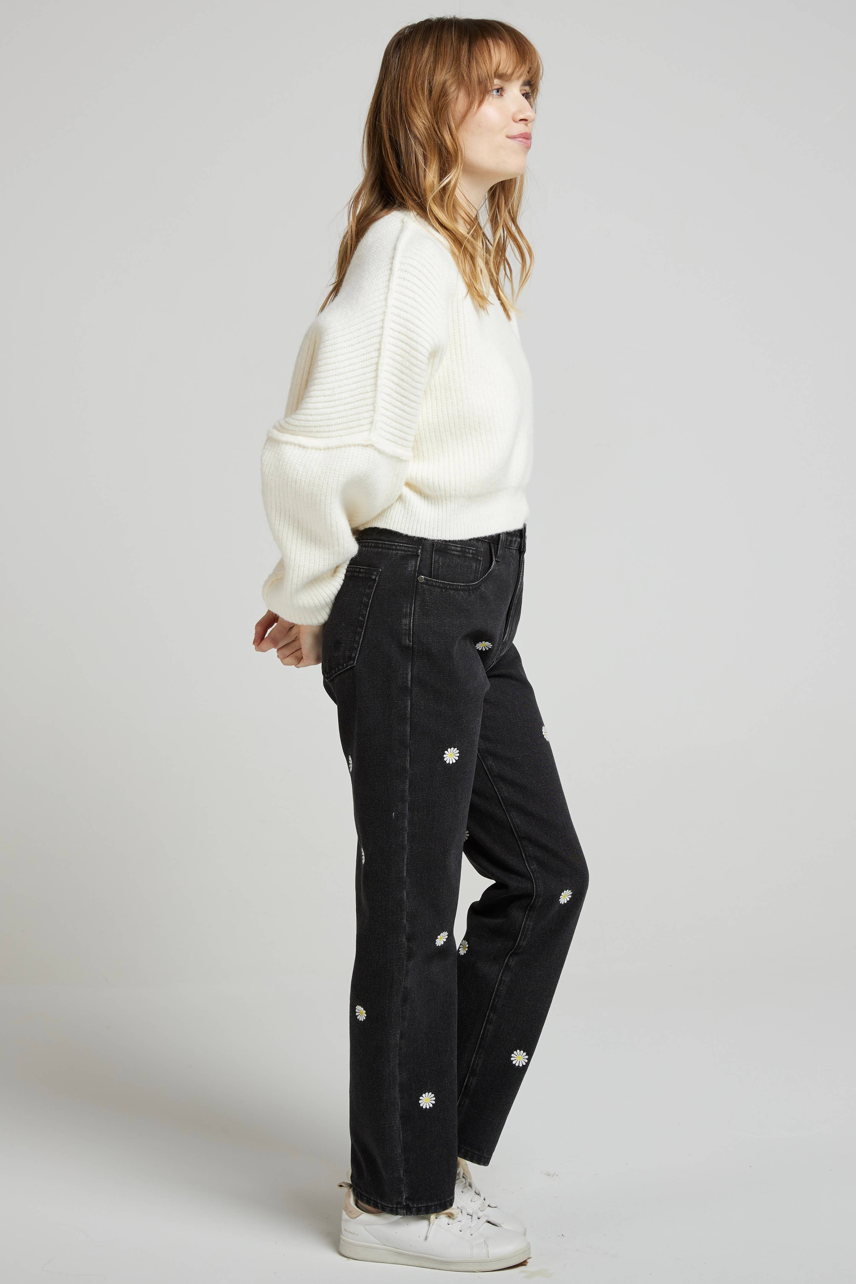 Andy & Lucy - Wholesale Jeans - Women's - BIRKIN - Jeans with embroidered daisies2