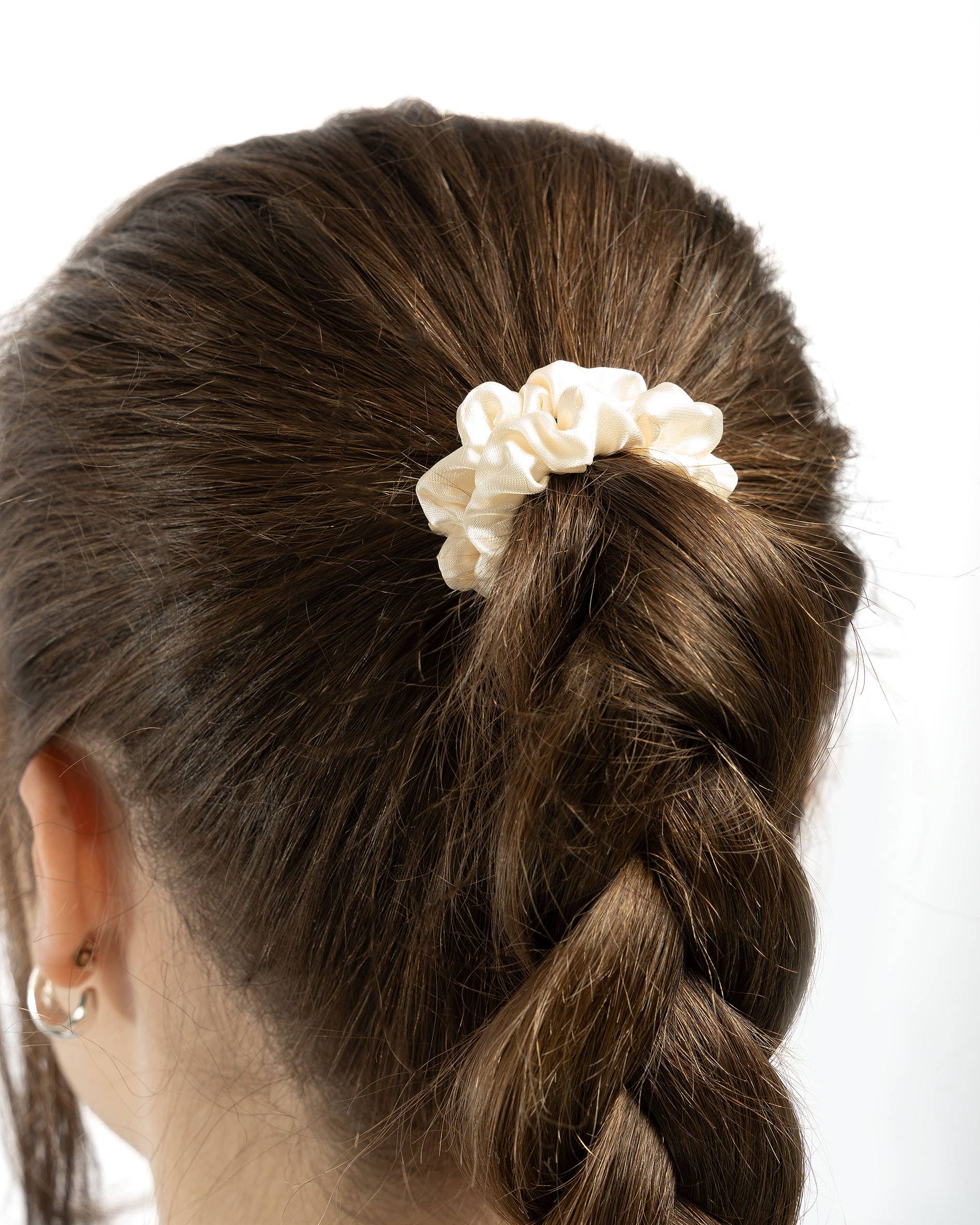 Soinvogue – wholesale Hair tie – Brushworks Skinny Satin Scrunchies - 6 Pack5