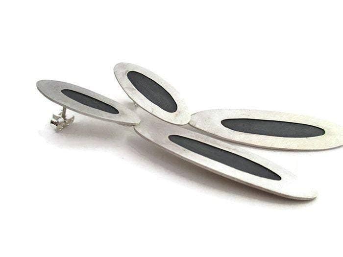 Kimya Joyas - Wholesale Dangle Earrings - Asymmetrical Silver Post Earrings4