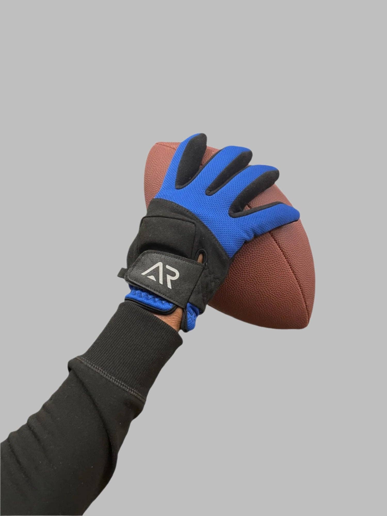 Black & Blue GEN 2 Heated Sports Glove for wholesale on Faire8