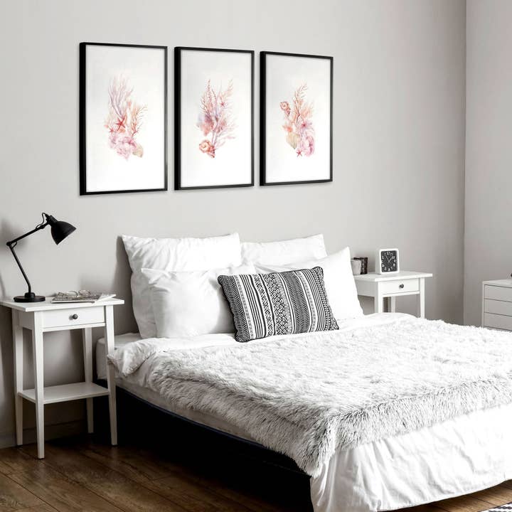 Grande décoration murale côtière | Ensemble de 3 impressions murales de coquillages pour la vente par About Wall Art