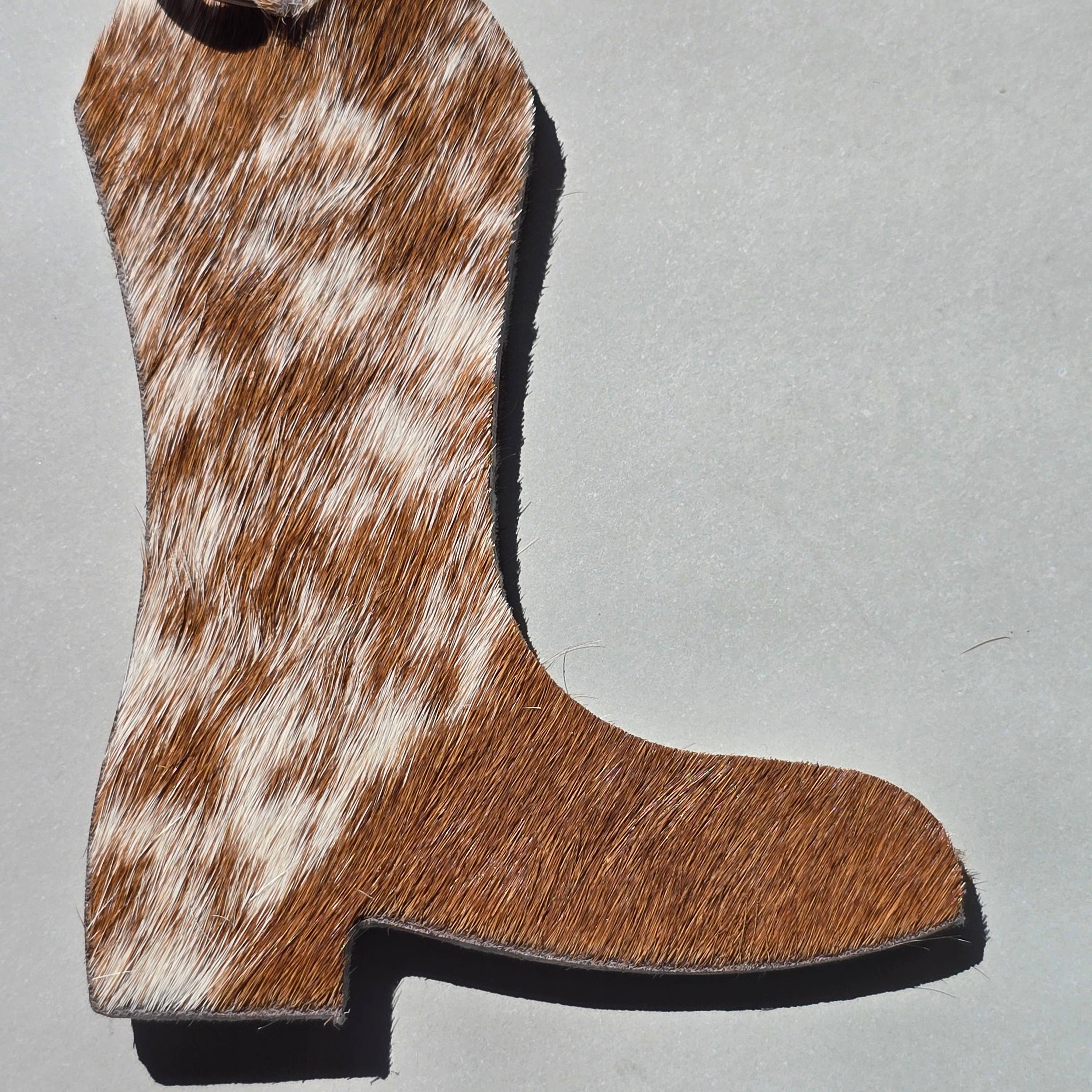 Ranchers Closet - Wholesale Keychain - Women's - 10 pcs. Genuine Cowhide Boot Keychain – Handmade Hair-On2