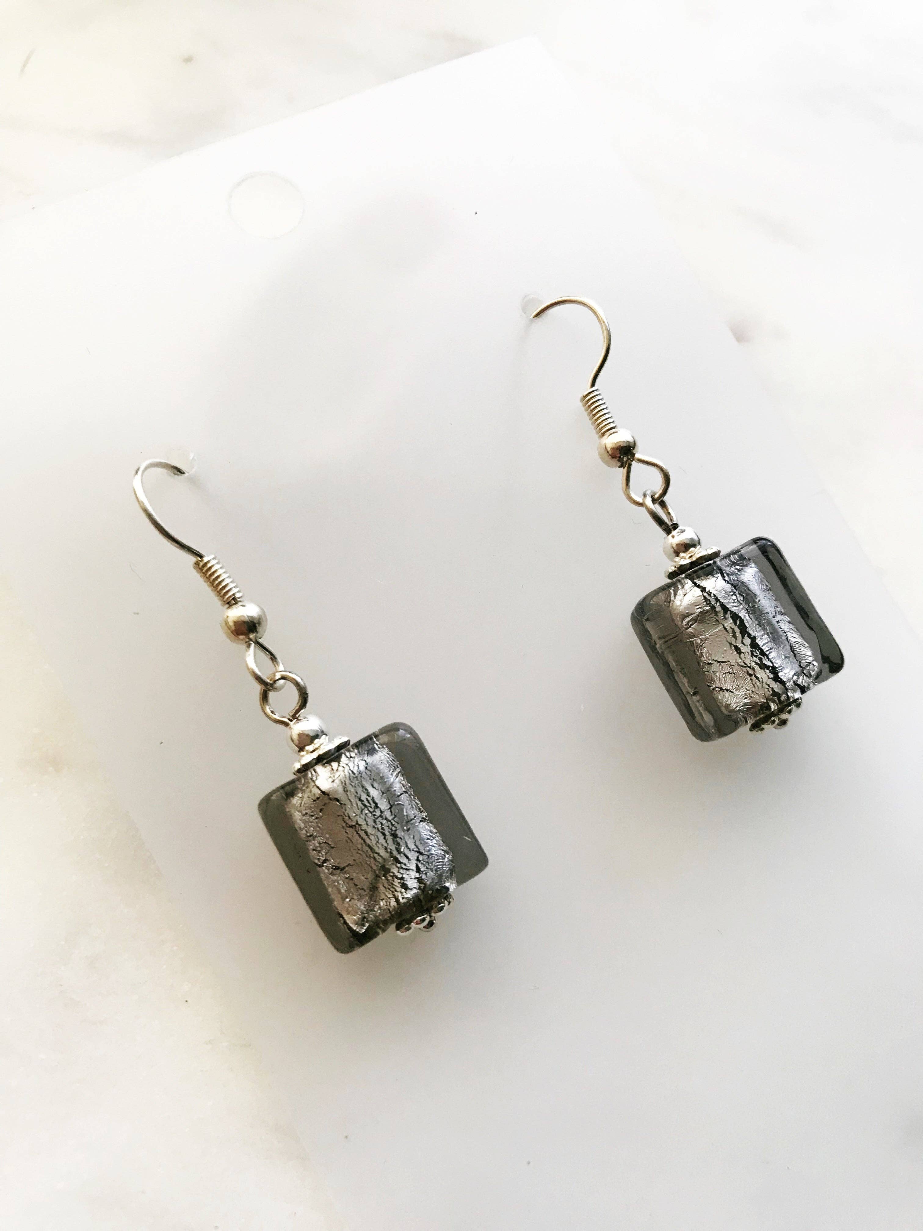 Carmen Miller Jewellery – Brincos de argola por atacado – Brincos de Contas de Vidro Tibetano Vintage Tibetano Silver Bohemian2