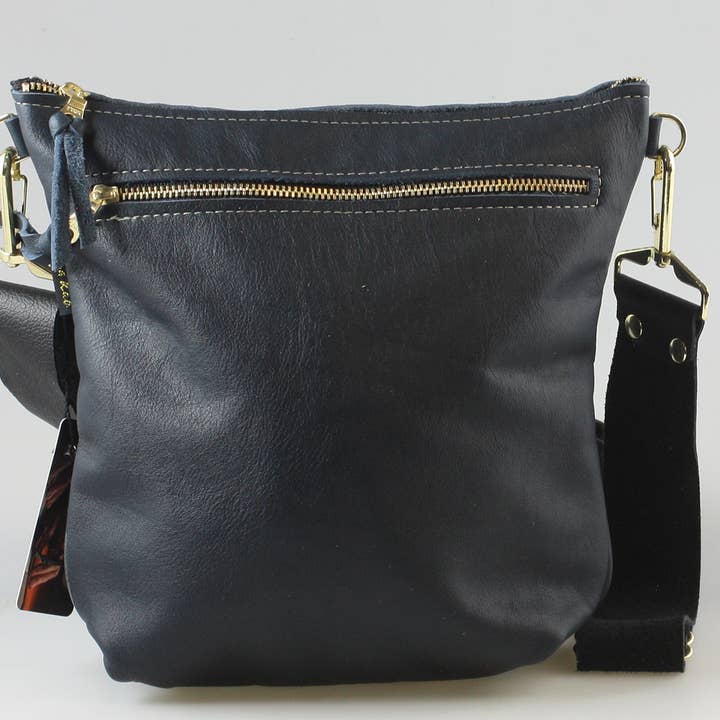 Zina Kao Exclusives - Wholesale Shoulder Bag - Women's - The Buckle Strap Lakeshore Shoulder bag : Softs11