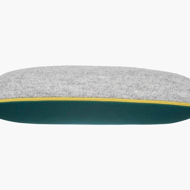 Albert, Kissen für den Großhandel von HETTI.