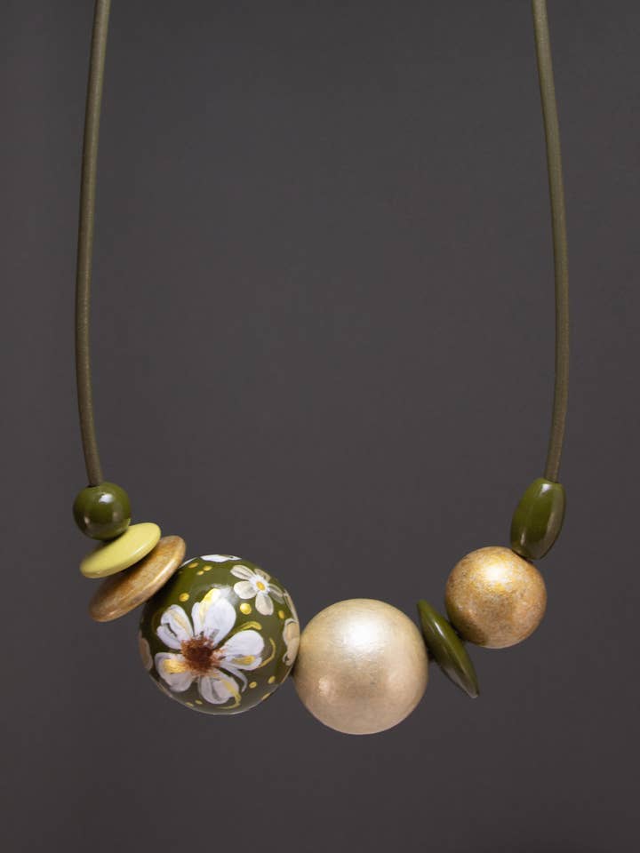 Anna Wooden Necklace for wholesale by Gannwood