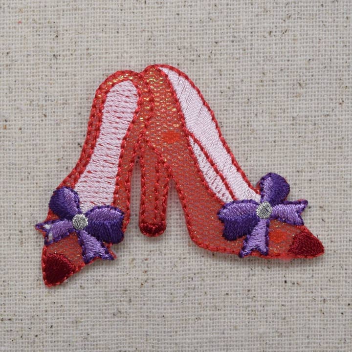Chaussures Élégantes - Rouge/Violet - Applique Thermocollante - Écusson Brodé - 1511041-A pour la vente par Wholesale Applique
