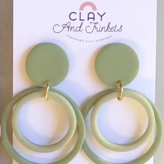 Clay and Trinkets - Venta al por mayor Pendientes colgantes - Aros colgantes de dos tonos