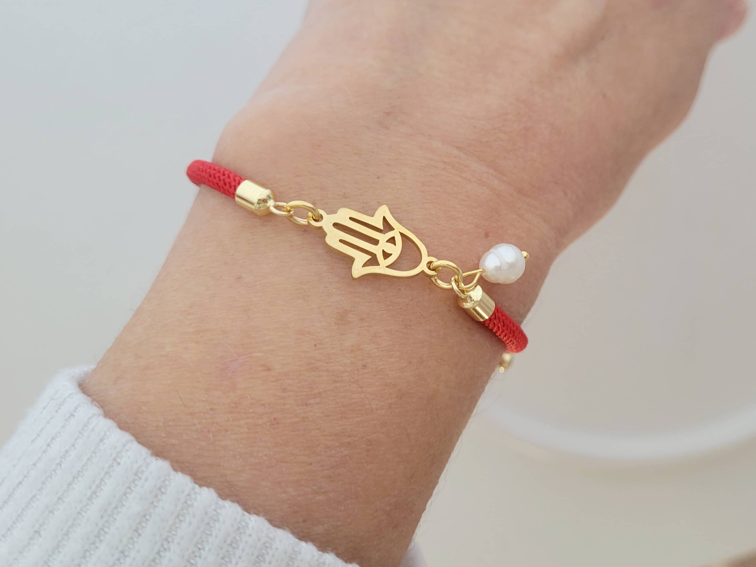 Daphne'Style - Wholesale Prayer Beads Bracelet - Hamsa & Pearl Adjustable Red String Handmade Bracelet2
