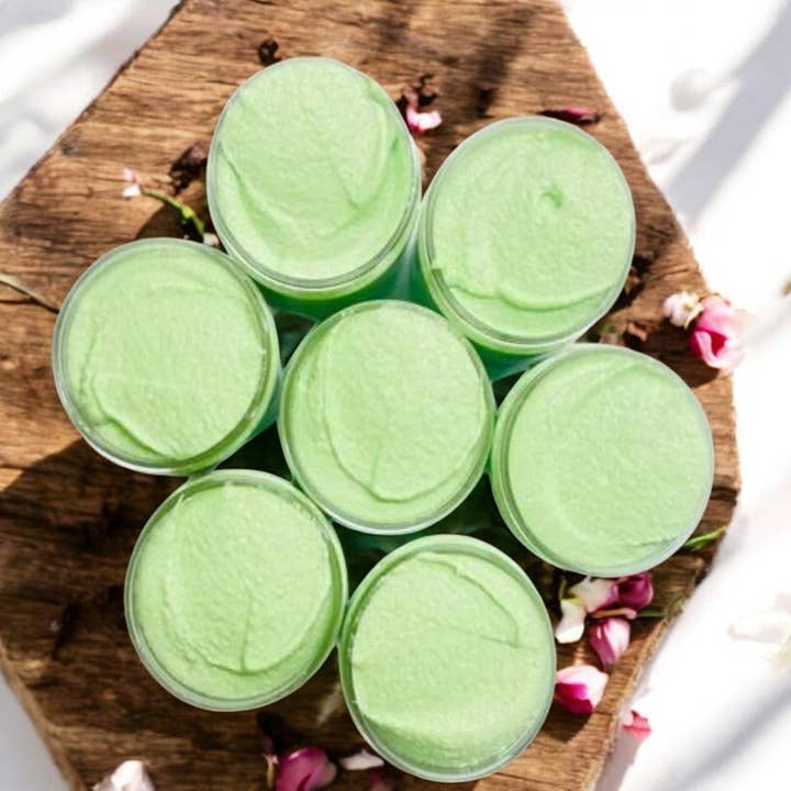 The Stuff I Love - Wholesale Foot Scrub/Polish - Luxury Thai Lime and Mango Foot Scrub with Clay, Salts and Apricot Kernel Oil0