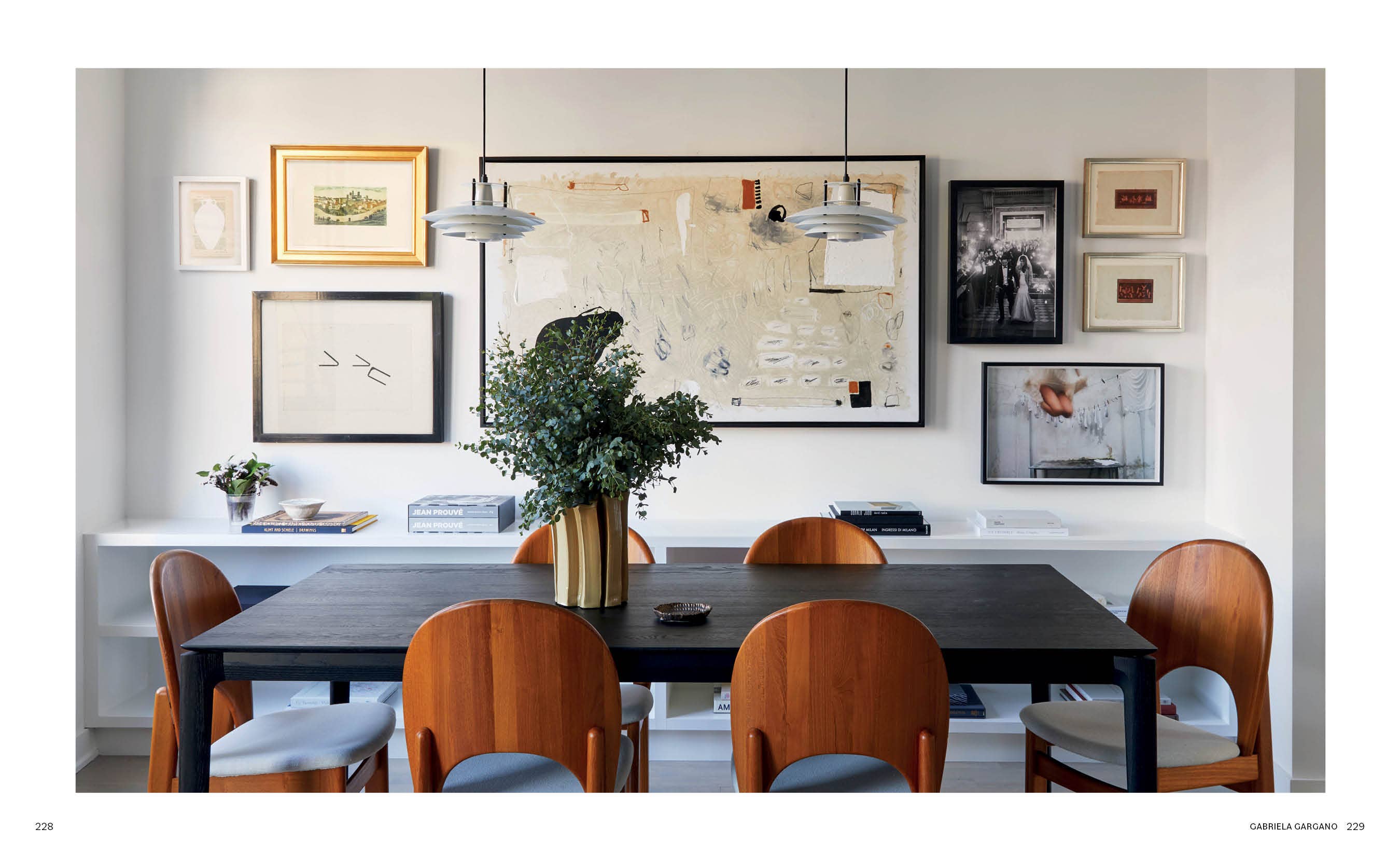 Schiffer Publishing - Wholesale Home & Garden Book - Interior Designers at Home8