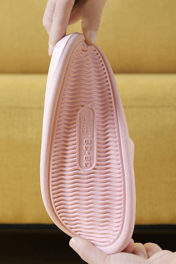 Suzie Q USA - Vente Chaussons – femme - Chaussons antidérapants pour intérieur et extérieur5