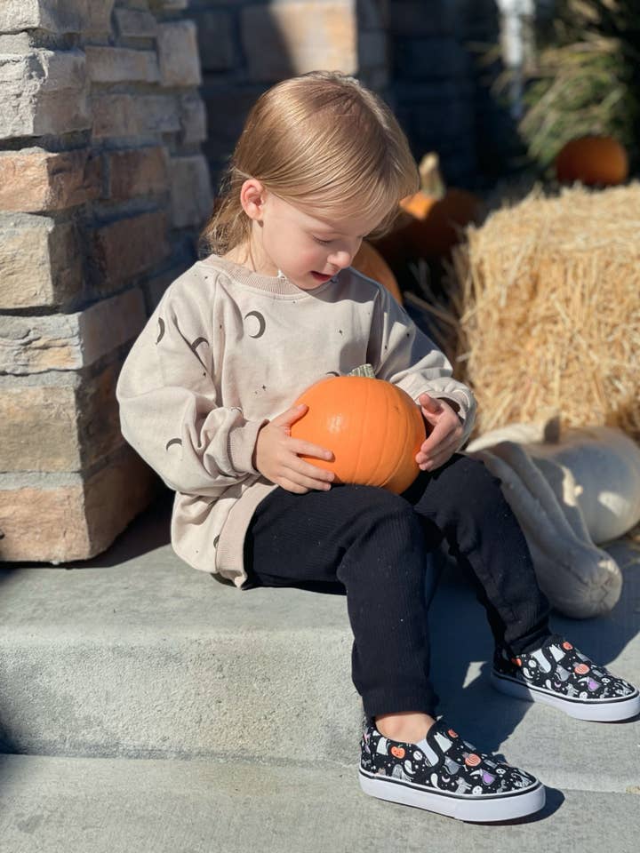 Nutmeg Moon Crewneck for wholesale by Evvie Bean's