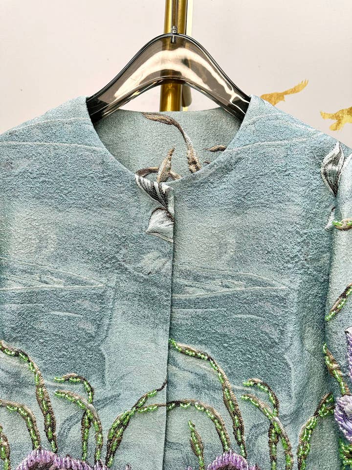 Productseeker - Wholesale Blouse - Women's - CT137Y 2025 Autumn Winter Beaded Embossed Jacquard Coat6