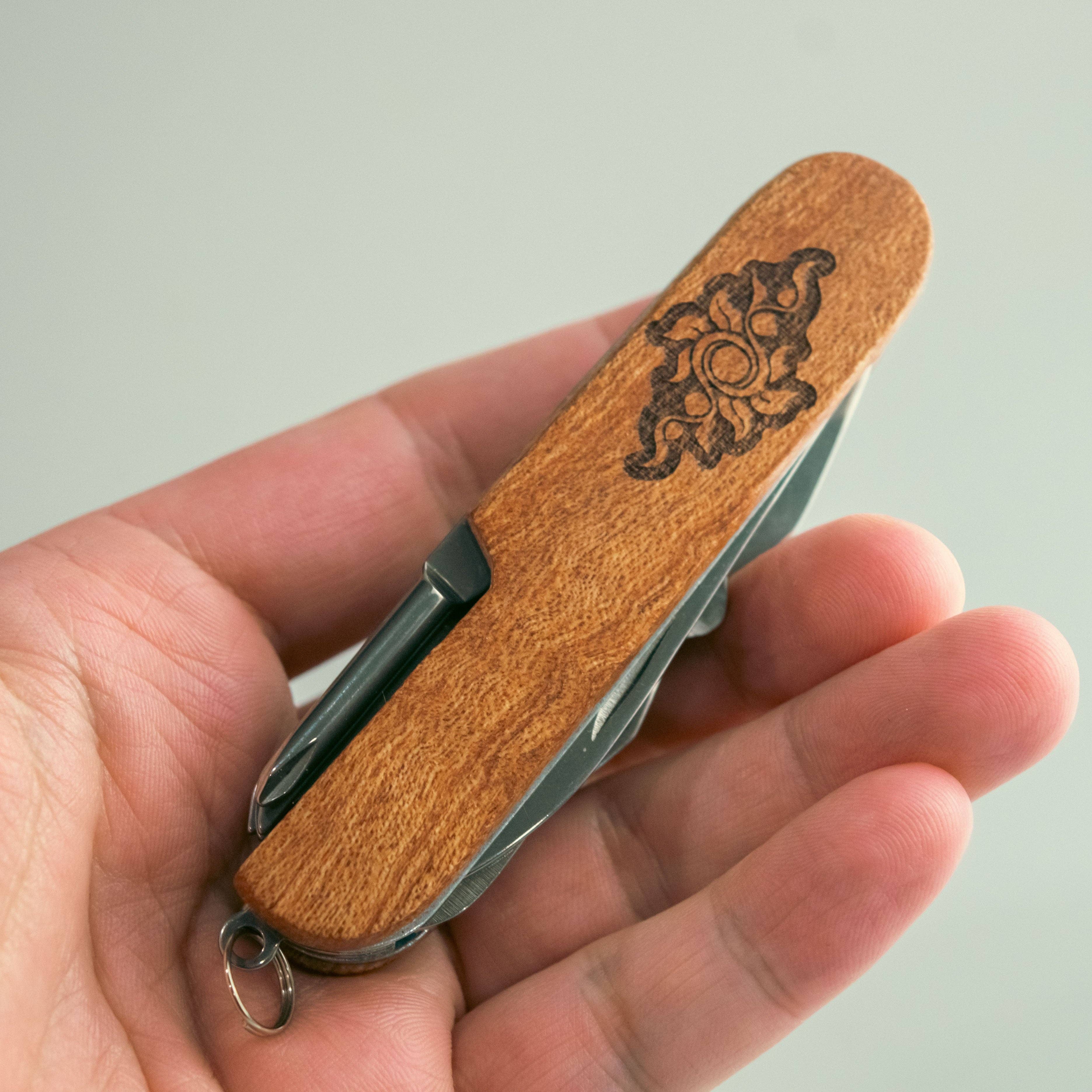 We Geek Together - Wholesale Pocket Knife/Holder - Nature's Pathway 11-in-1 Pocketknife13