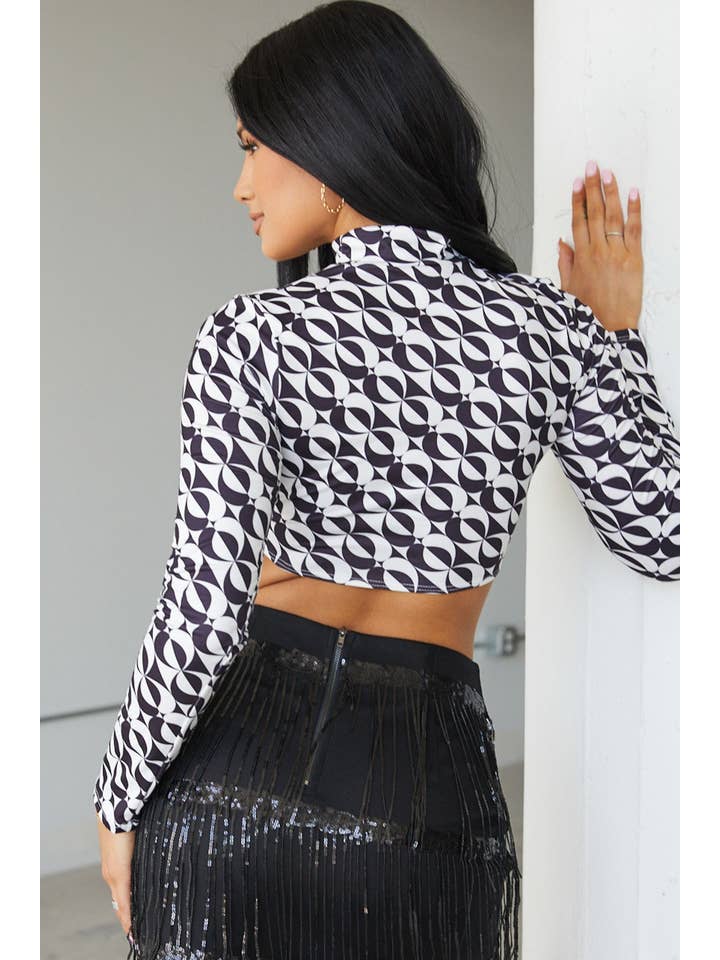 T1287-Miliam-Custom Print Mock Neck Crop Top for wholesale on Faire1