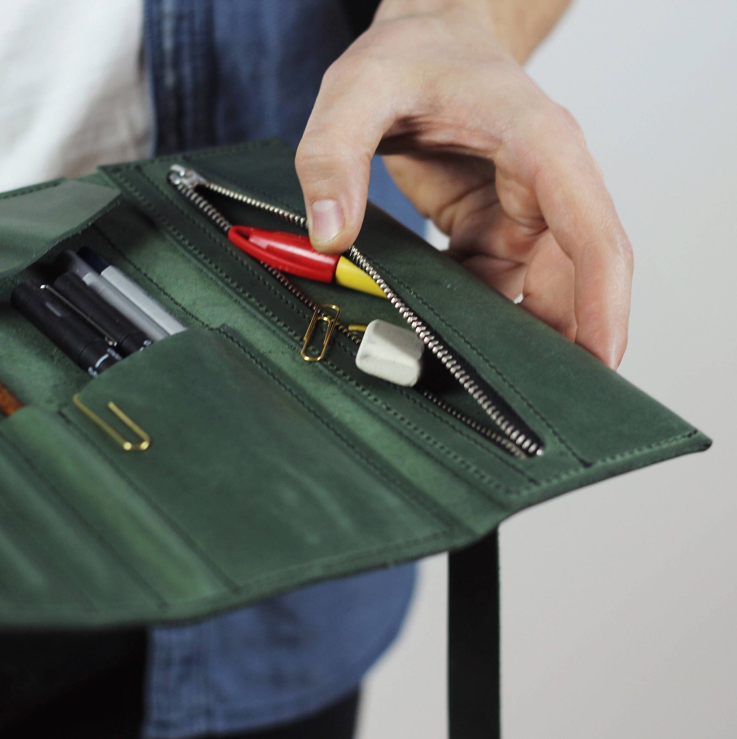 Pol Leather Studio – wholesale Pencil case/pouch – Paintbrush Roll Case Of Leather2