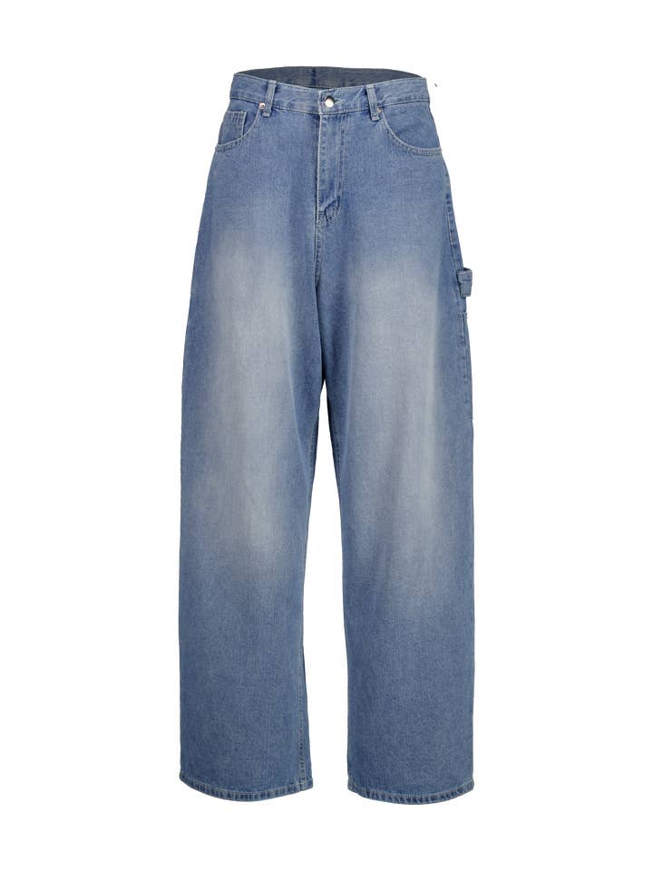 Menuisier en jouets Jean pour la vente par iZN iT