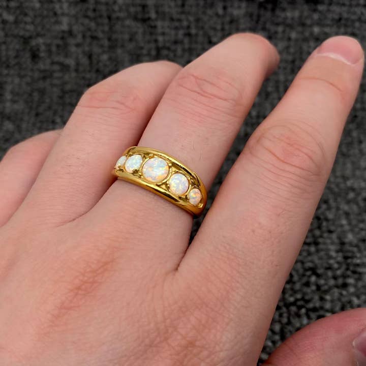 Mio Queena - Wholesale Multi-Stone Ring - 5 Opal 18K Gold Plated Stainless Steel Ring - FGS1