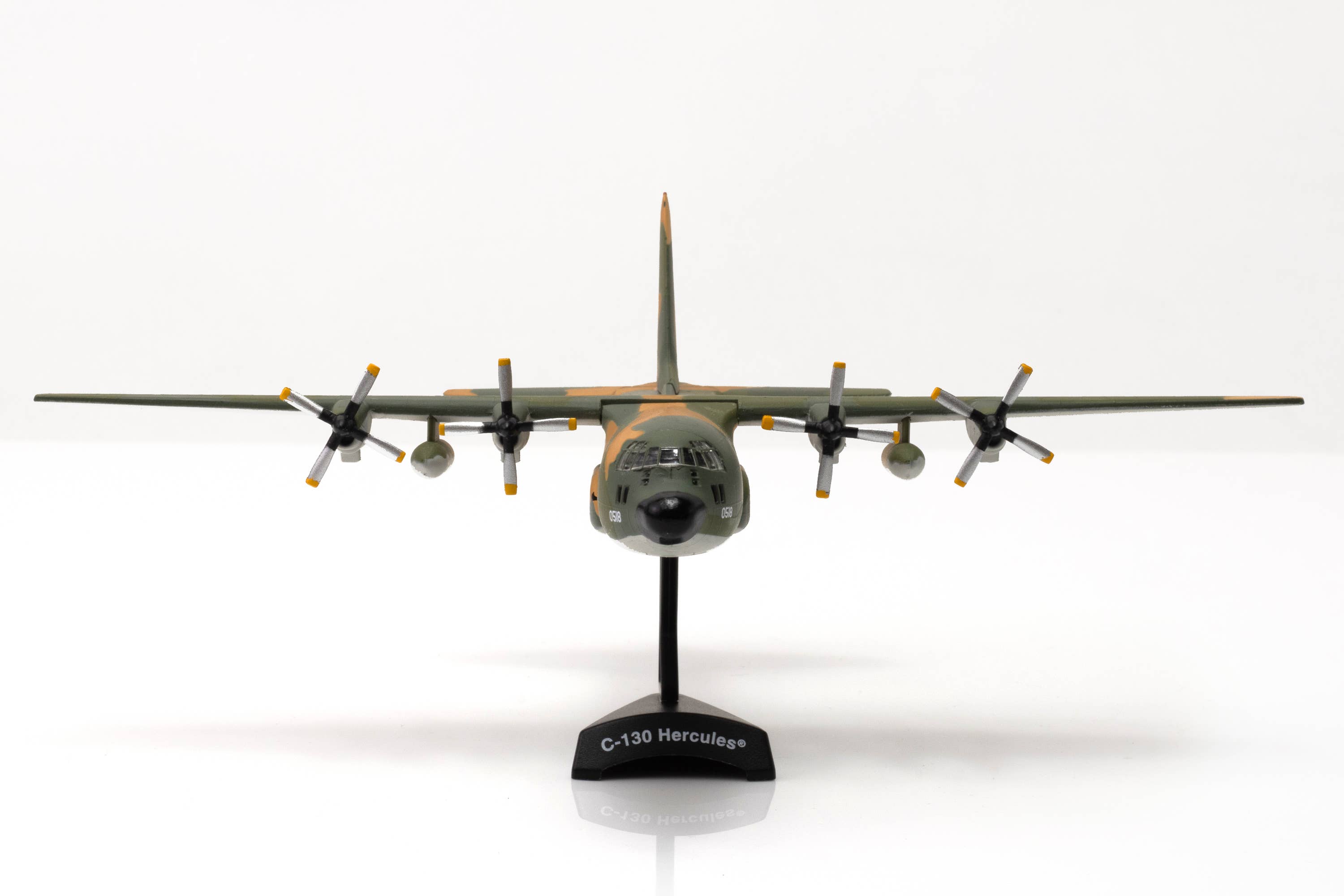 Daron Worldwide Trading – wholesale Decorative tabletop object – PS5330-6 POSTAGE STAMP C-130 1/200 SEA CAMO LITTLE ROCK AFB
4