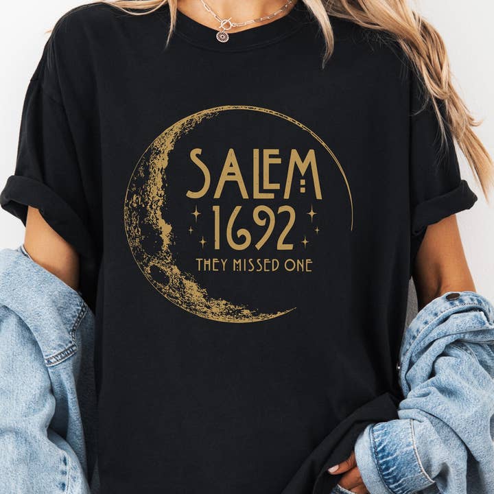 Salem 1692 Ils en ont raté un T-shirt pour la vente par KM Clothing