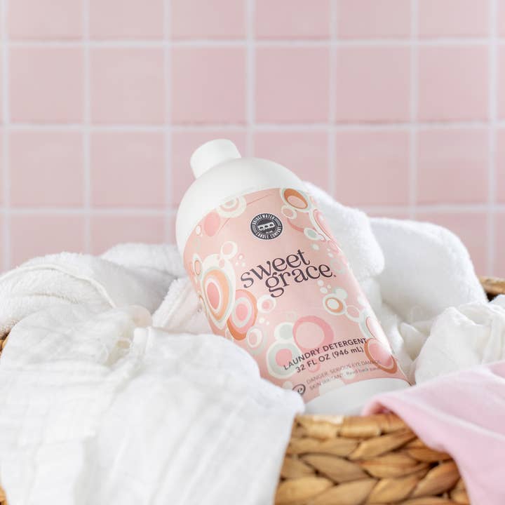 Bridgewater Candle Company - Wholesale Liquid Laundry Detergent - Sweet Grace 32oz Laundry Detergent13