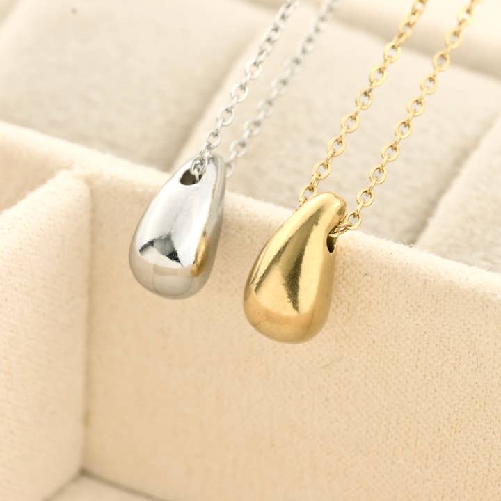 Blueyejewelry - Wholesale Pendant/Charm Necklace - Tear Drop Pendant Necklace - Dainty Droplet Necklace1