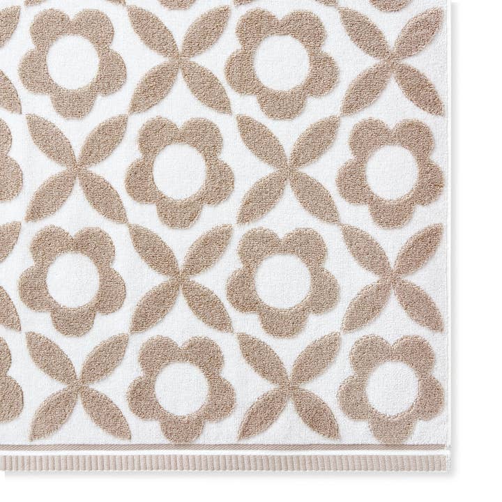 Caro Home - Wholesale Towel Set - Daisy Geo 6-Piece Towel Set1