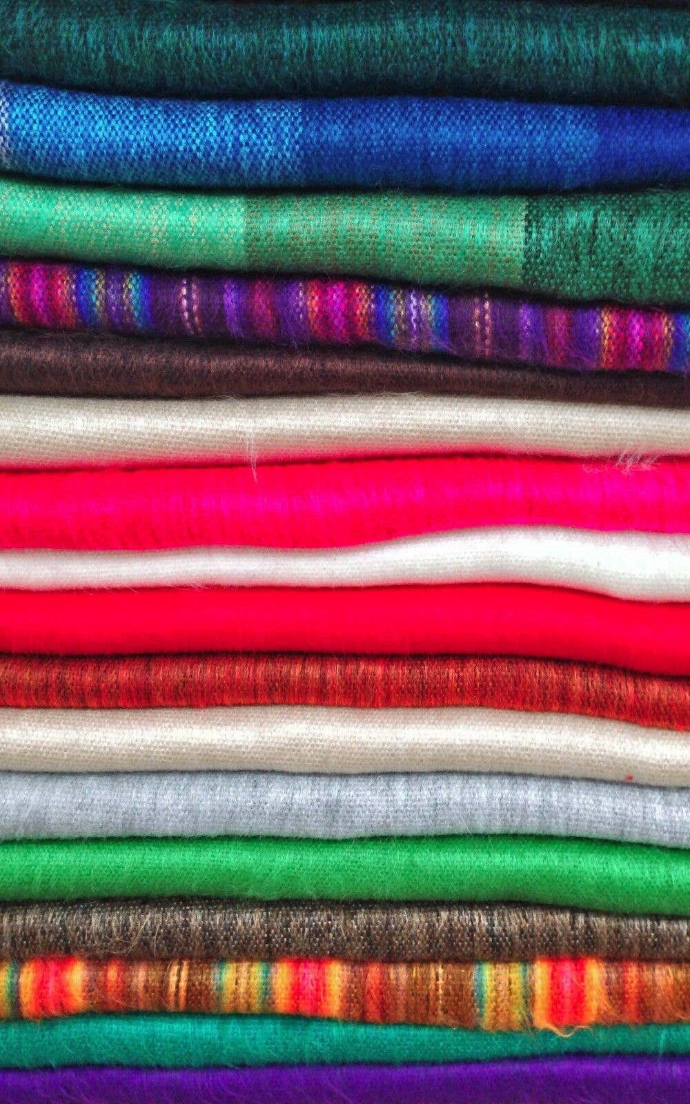 ECUALAMA - Venta al por mayor Bufanda - Mujer - Lote al por mayor de 10 bufandas/salidas de lana de alpaca de 70" x 25"1