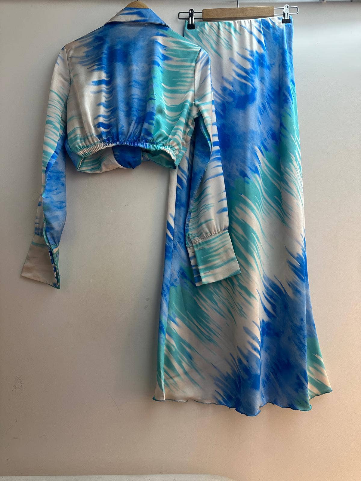 LORIANE – wholesale Top & skirt set – Women's – 10606E top + printed skirt one size1