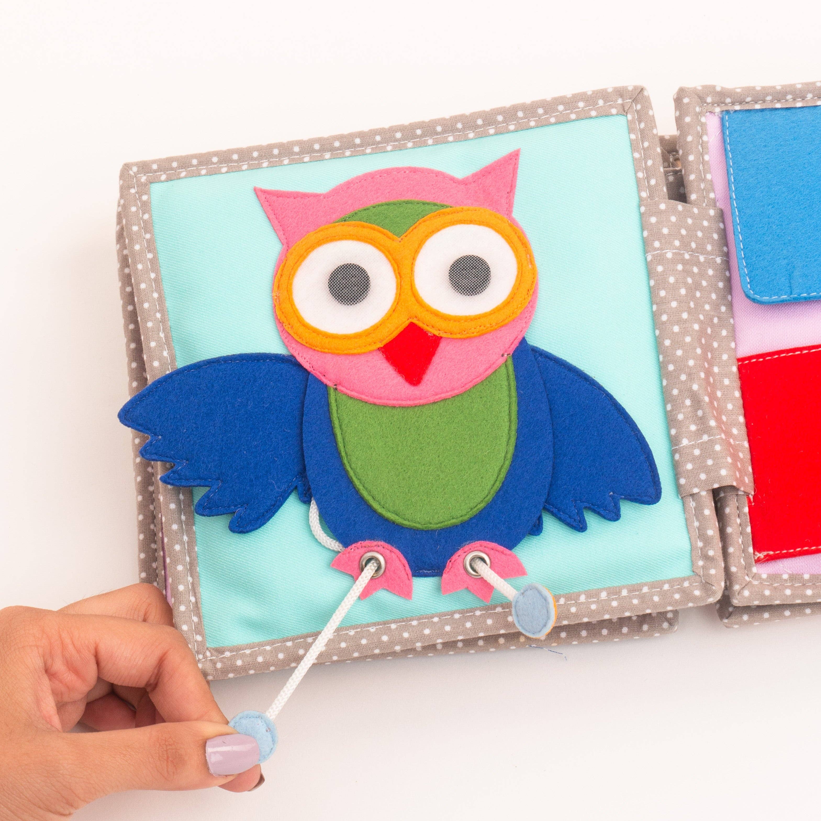 Jolly Designs GmbH - Wholesale Baby & Toddler Book (0-2) - Peek-a-Boo — 6 Page Mini Quiet Book3