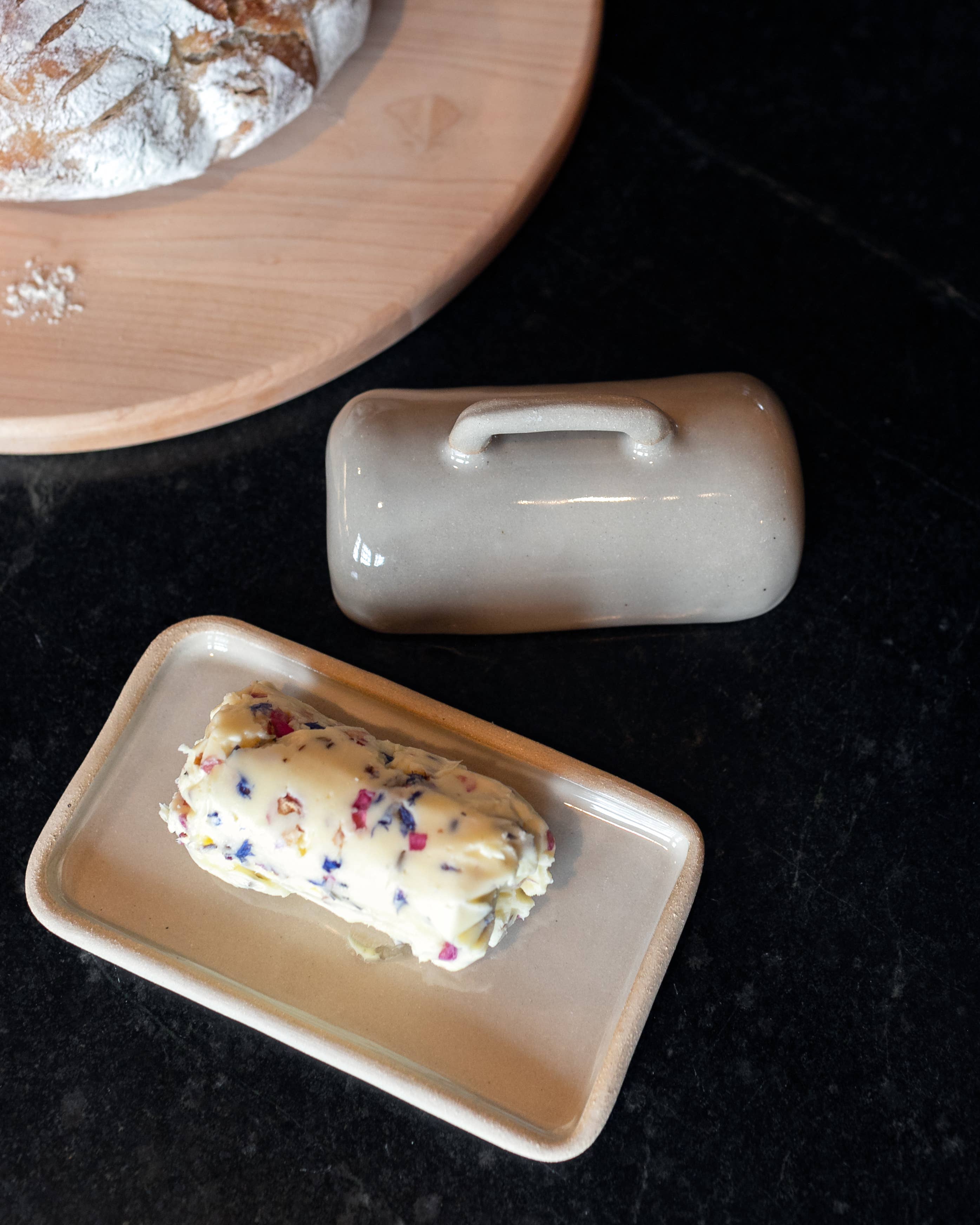 Jars of Dust – Engroshandel Smørskål – Håndlavet keramisk smørskål9