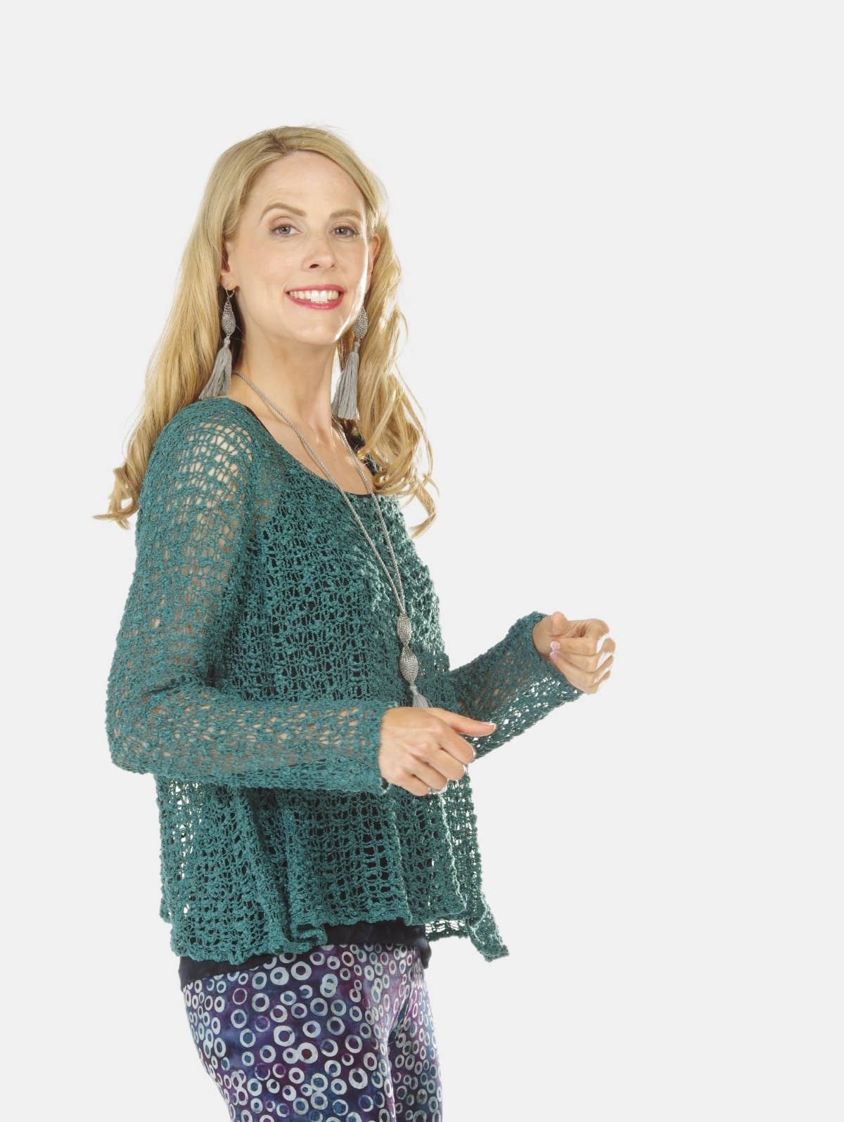 Hands To Hearts - Wholesale Tunic - Women's - Crocheted Long Sleeve Soul Warmer11