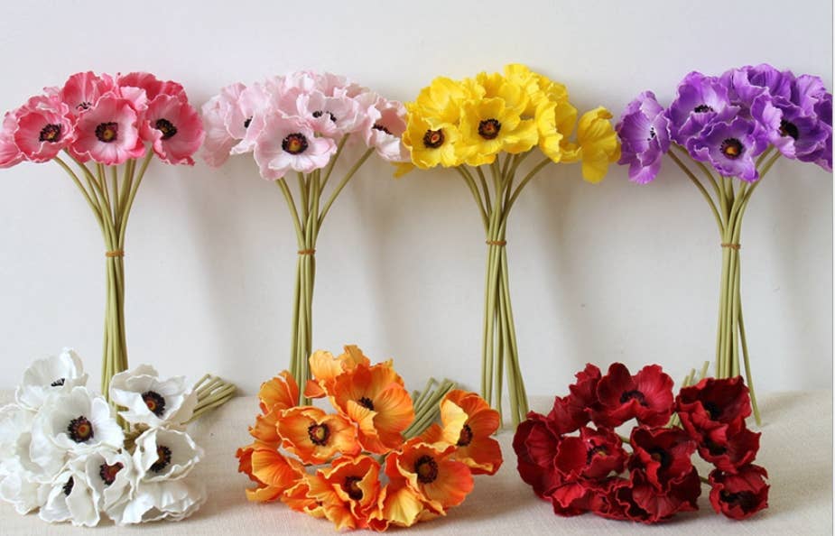 Angel Isabella - Wholesale Artificial Flowers - 11" Real Touch Poppy-6 stems per bundle7