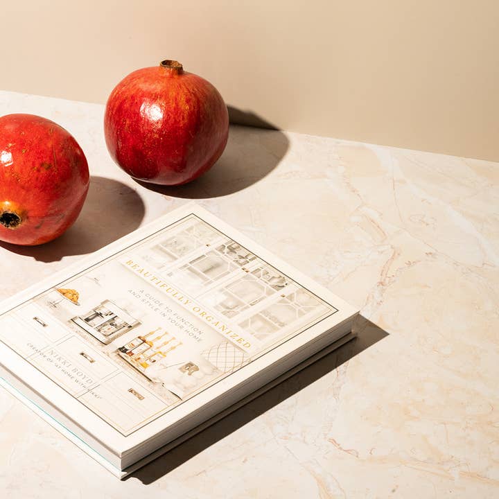 Paige Tate & Co. – wholesale Home & garden book – Beautifully Organized (White Coffee Table Books)13