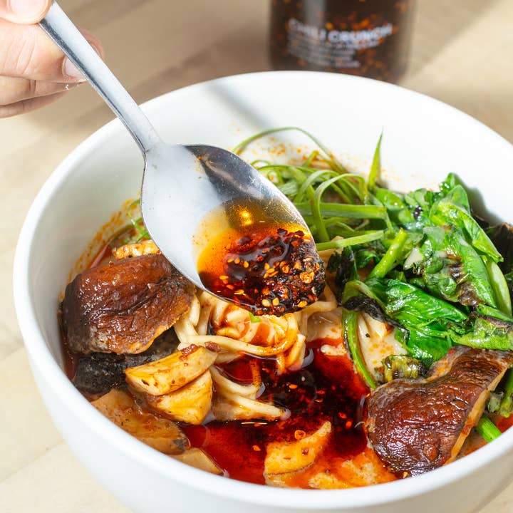 Momofuku - Wholesale Hot Sauce - Original Chili Crunch | Chili Oil | Hot Sauce | Condiment7