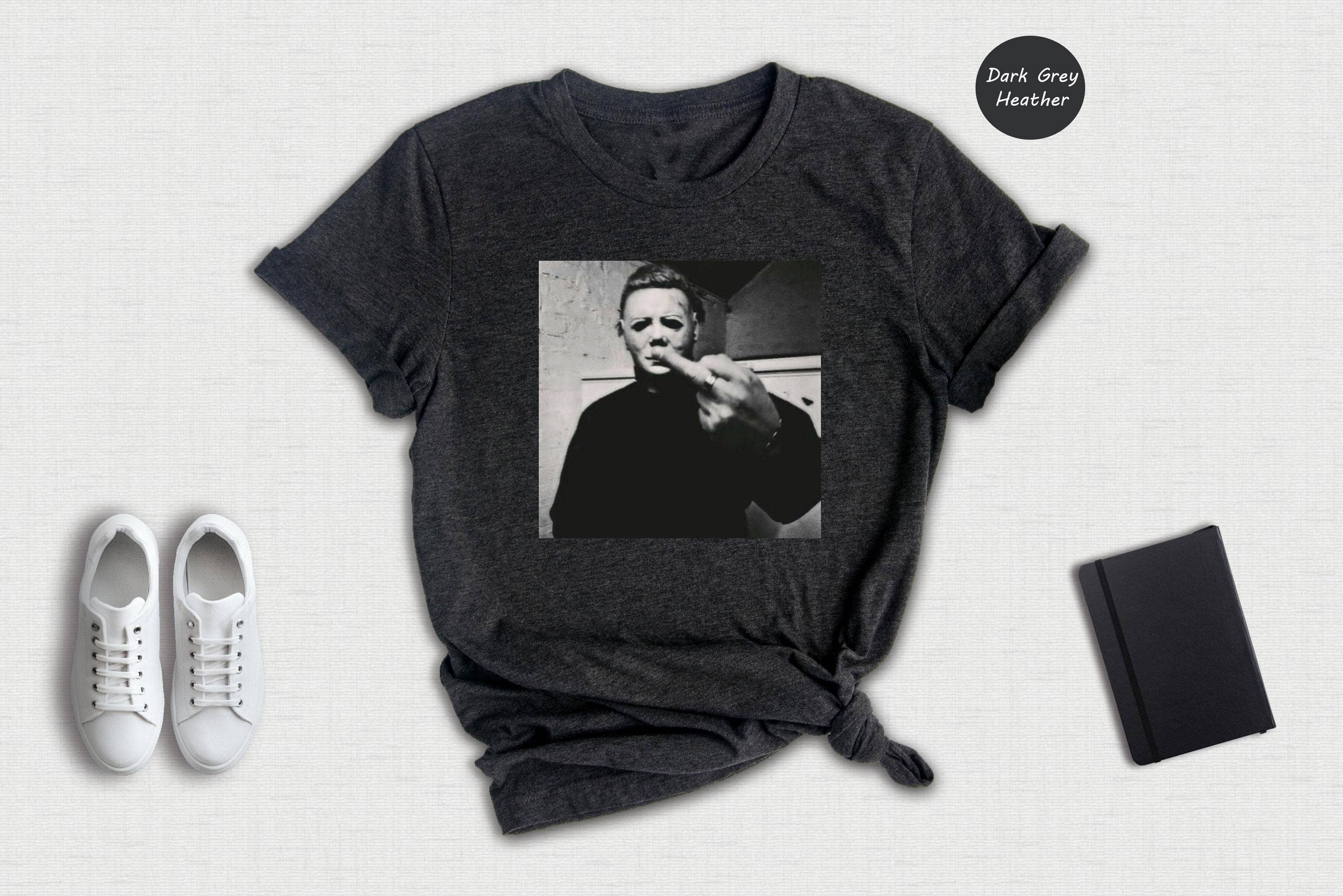 NVC Ecommerce LLC - Vendita all'ingrosso Maglietta stampata - Donna - Camicia Michael Myers, camicia di Halloween, T-shirt da film horror0