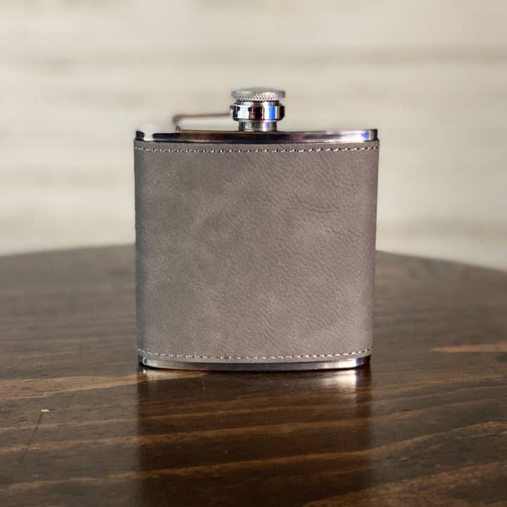 Adirondack Etching LLC - Wholesale Flask - Deer - Leatherette Wrapped Flask2