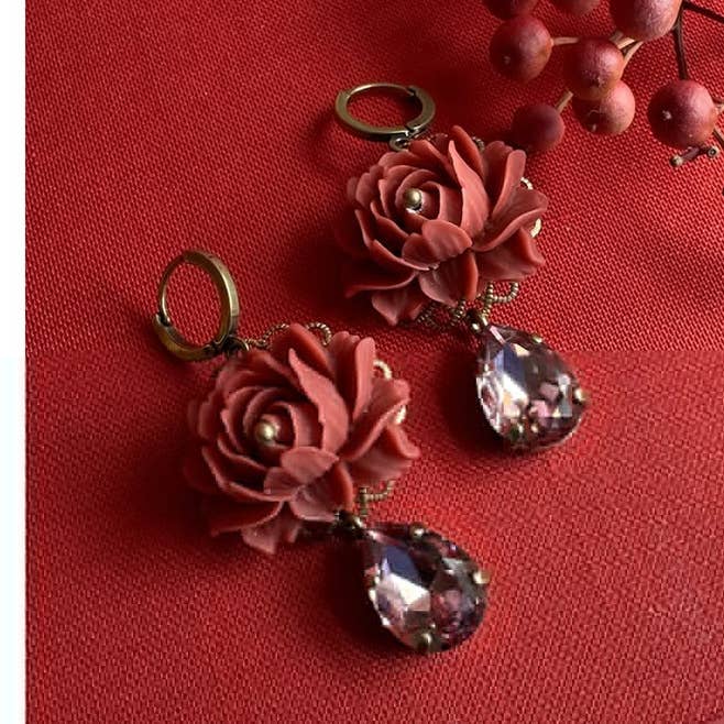 Queen Lily Earrings by Julie Sion Paris for wholesale by Maison Otto French Lifestyle Distribution