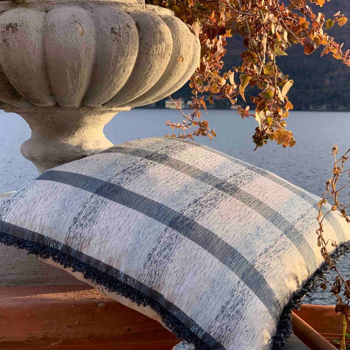 Almofada de seda vintage 40 x 40 cm Ice White Check Design Cod 501 por atacado de C.C.&Co.Srl